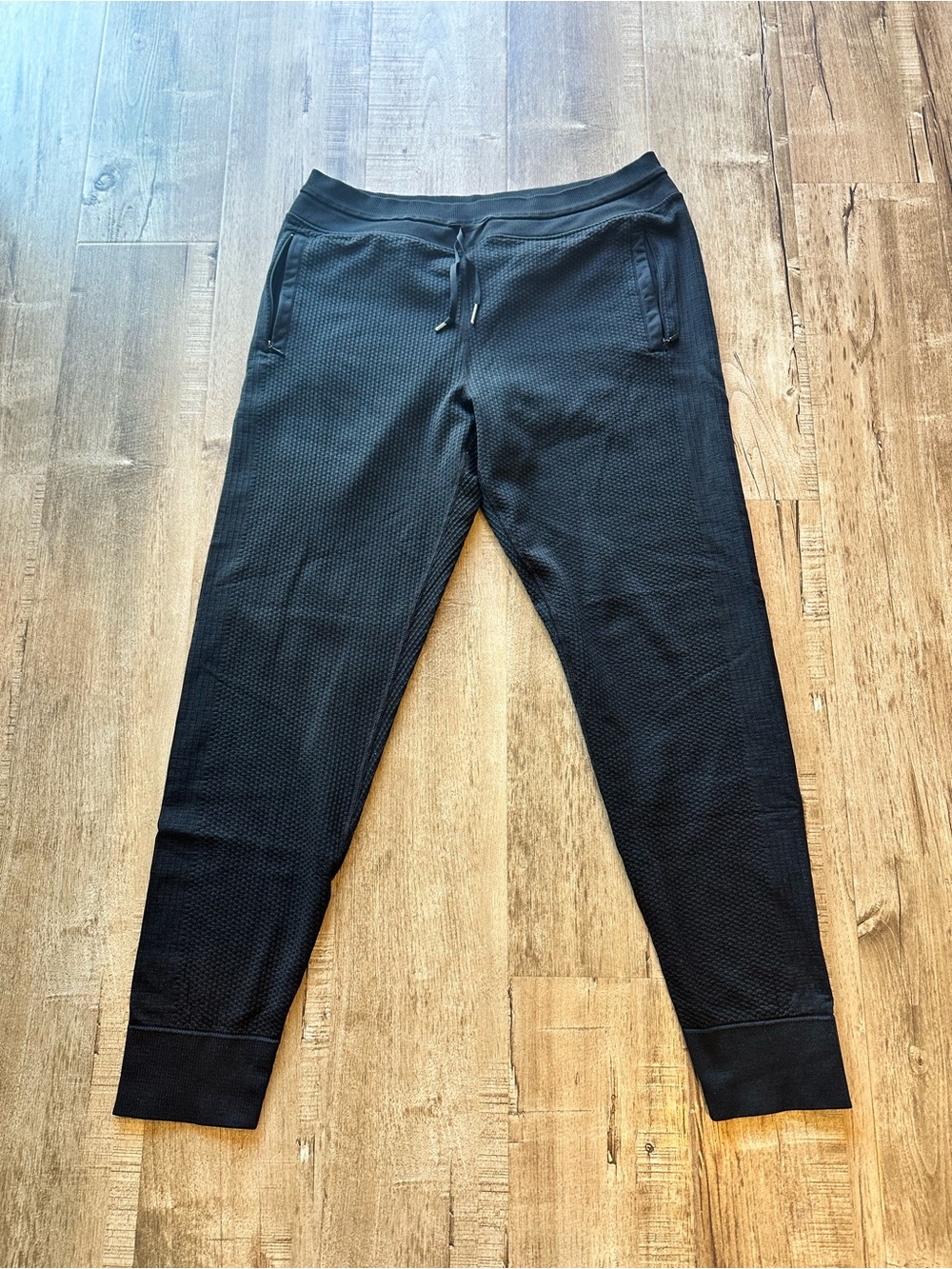 Lululemon Women’s Black Jogger Pants Size 12